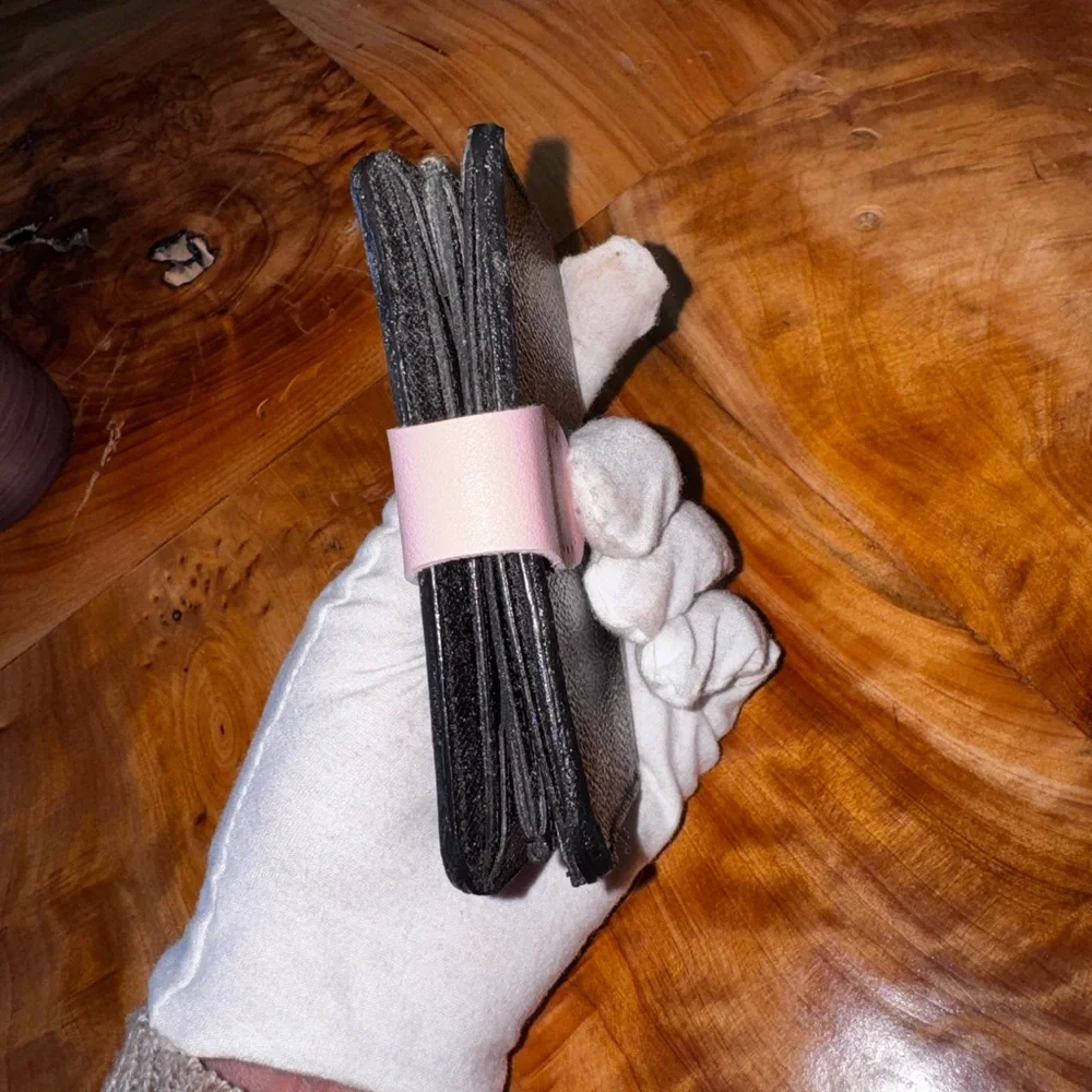 Louis Vuitton repurposed graphite, compact wallet 2013 made in France - Picture 6 of 12